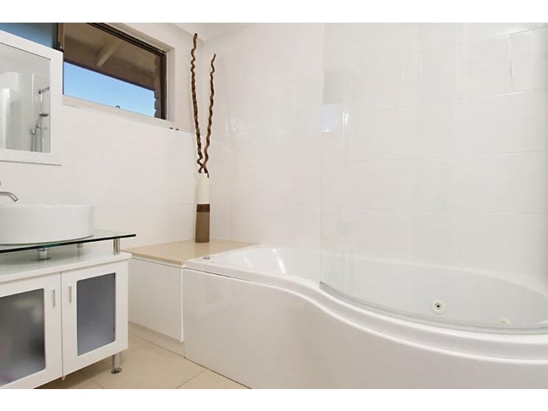 4 Foster Street, Lennox Head NSW 2478