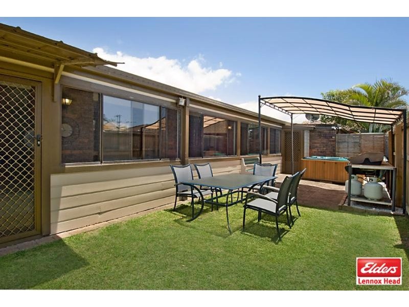 4 Foster Street, Lennox Head NSW 2478