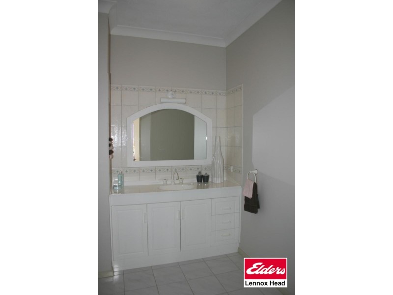 1/5 a Dress Circle Drive, Lennox Head NSW 2478