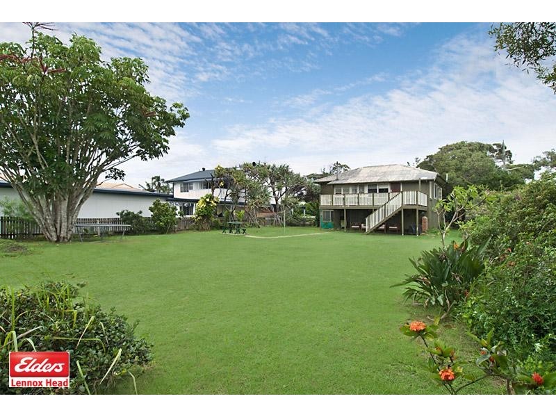 14 Byron Street, Lennox Head NSW 2478