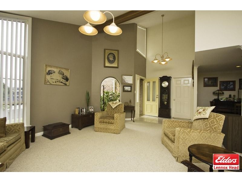 4 Loedna Place, Lennox Head NSW 2478