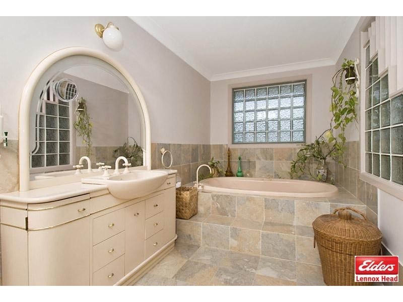 23 a Sunrise Crescent, Lennox Head NSW 2478