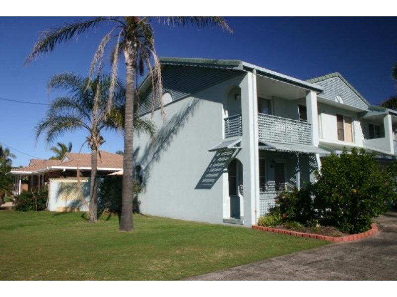 2/32 Gibbon Street, Lennox Head NSW 2478