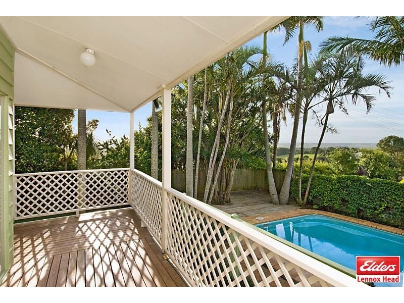 8 Victor Place, Lennox Head NSW 2478