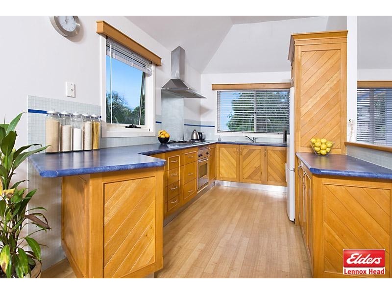 10 Hilltop Place, Lennox Head NSW 2478