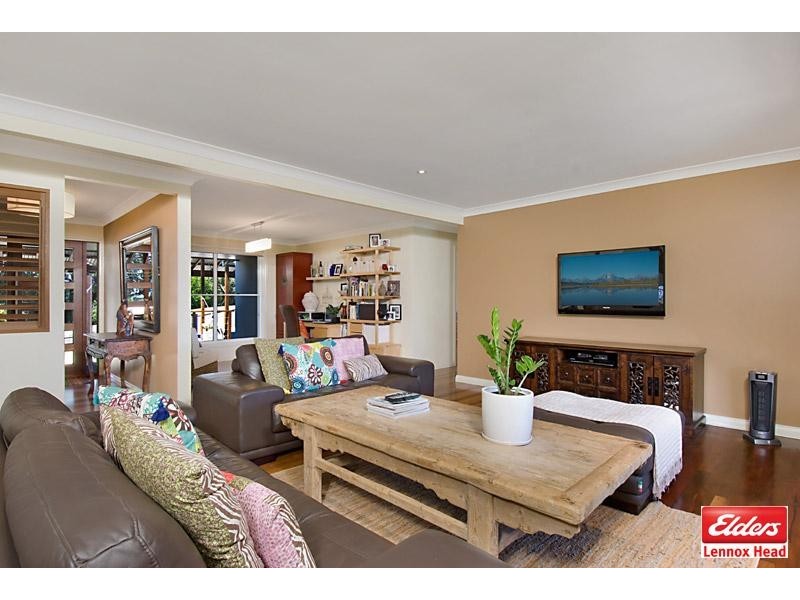 6 Victor Place, Lennox Head NSW 2478