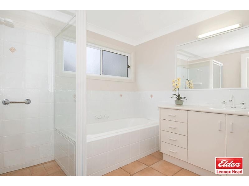 7 Ross Street, Lennox Head NSW 2478