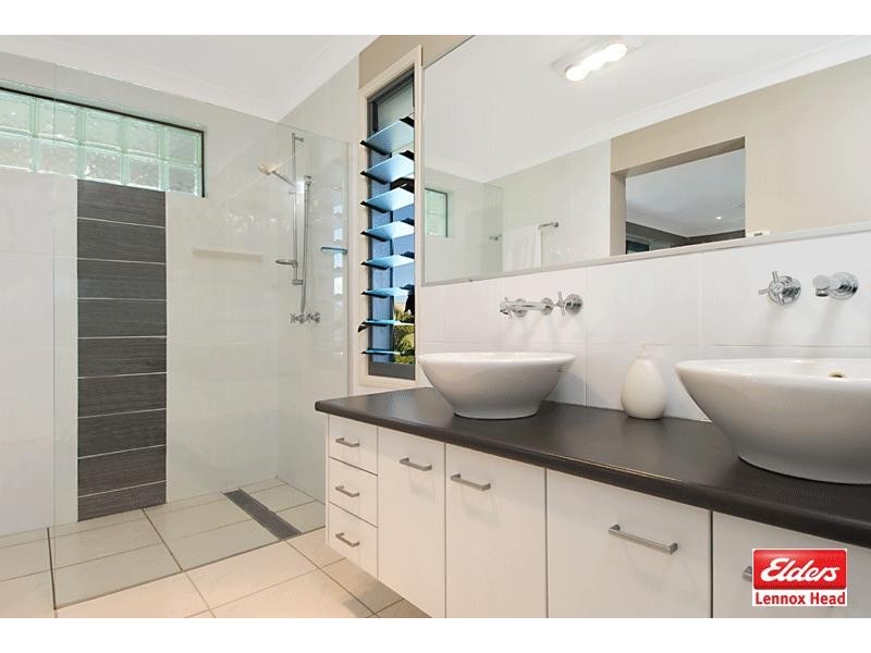 4 Andrew Place, Lennox Head NSW 2478