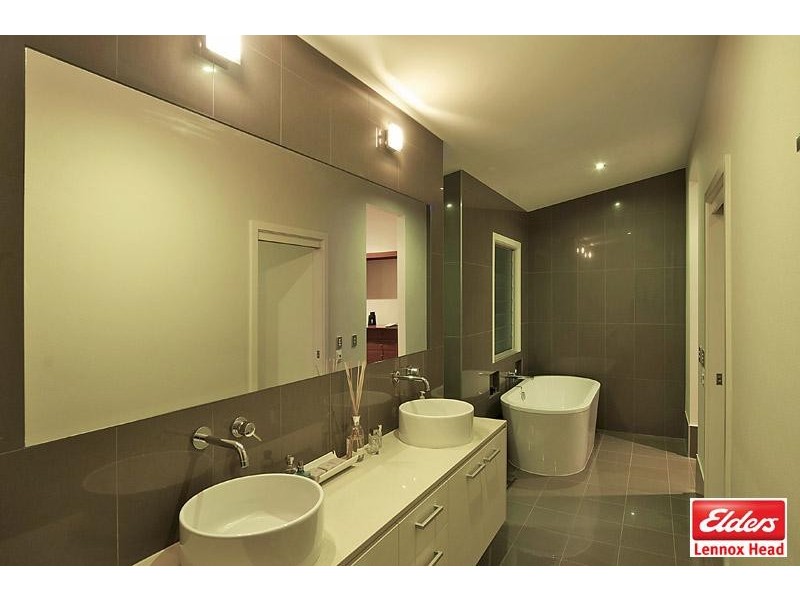 16 Fieldcrest Place, Lennox Head NSW 2478