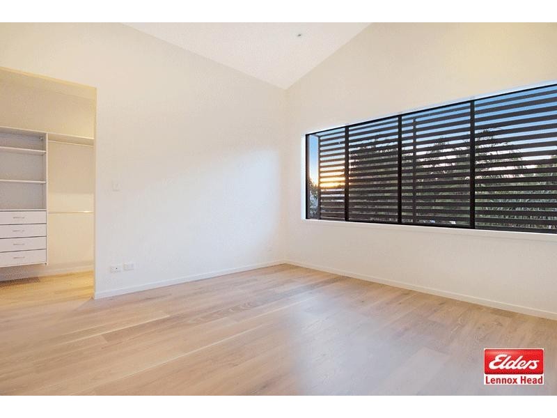 31 Kalemajere Drive, Suffolk Park NSW 2481