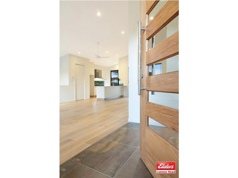 31 Kalemajere Drive, Suffolk Park NSW 2481