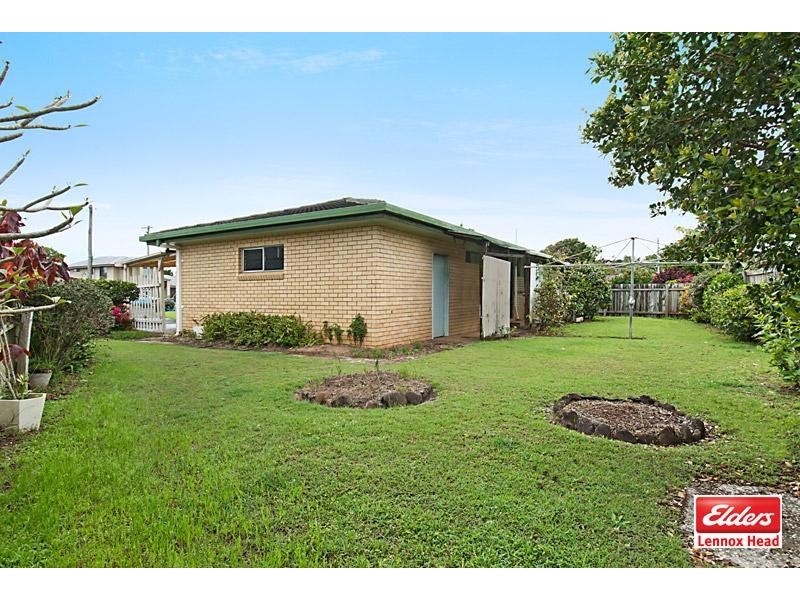 10 Andrew Place, Lennox Head NSW 2478