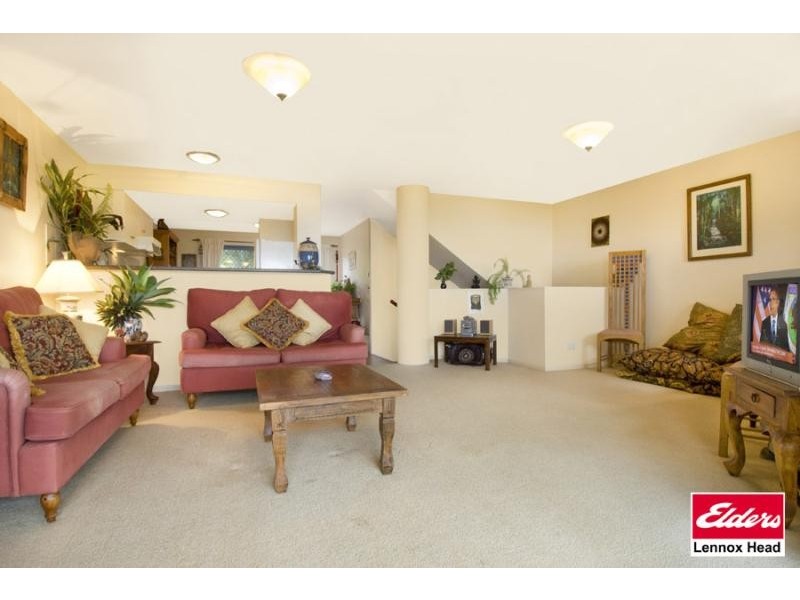 Unit 4/2 Pinnacle Row, Lennox Head NSW 2478