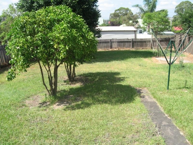 206 Moore Street, Liverpool NSW 2170