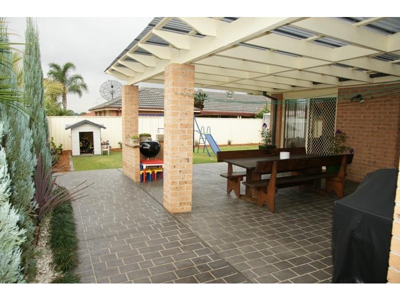 Hoxton Park NSW 2171