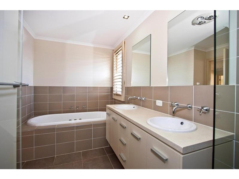 Middleton Grange NSW 2171