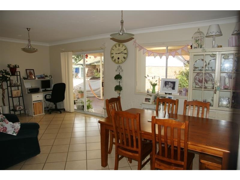 Fairfield West NSW 2165