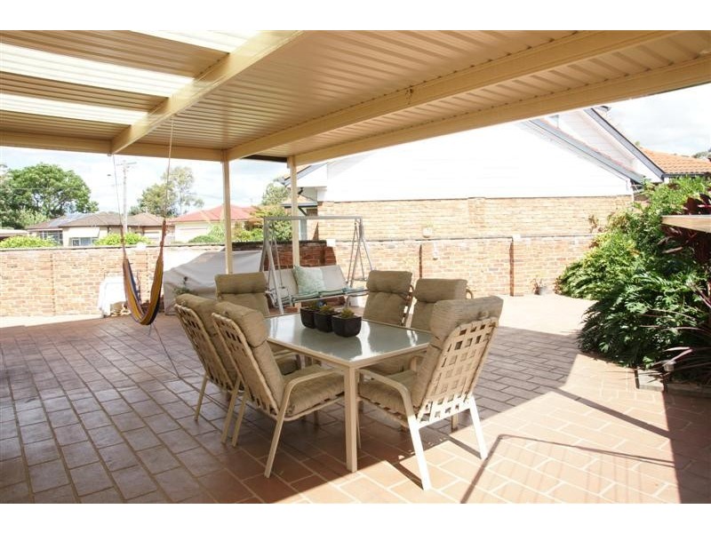 Fairfield West NSW 2165