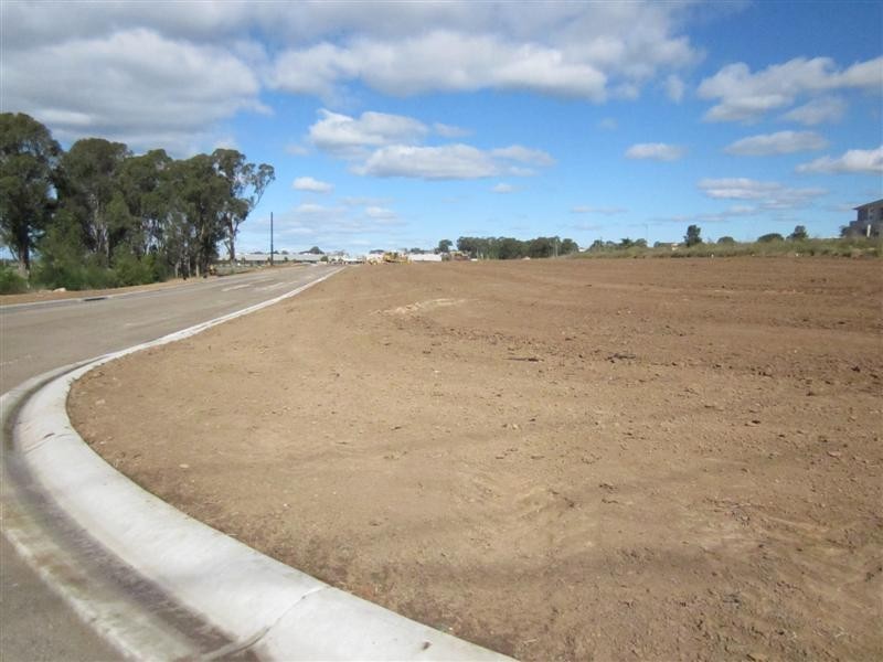 47 Seventeenth Ave East, Middleton Grange NSW 2171