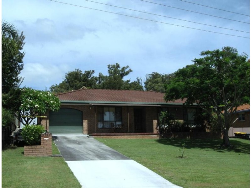 33 Roderick Street, Maclean NSW 2463