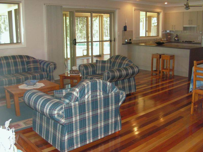 21 ALBERT PLACE, Gulmarrad NSW 2463