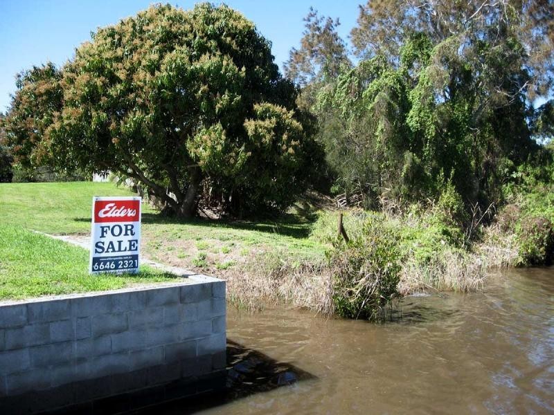 2A TALOUMBI STREET, Maclean NSW 2463