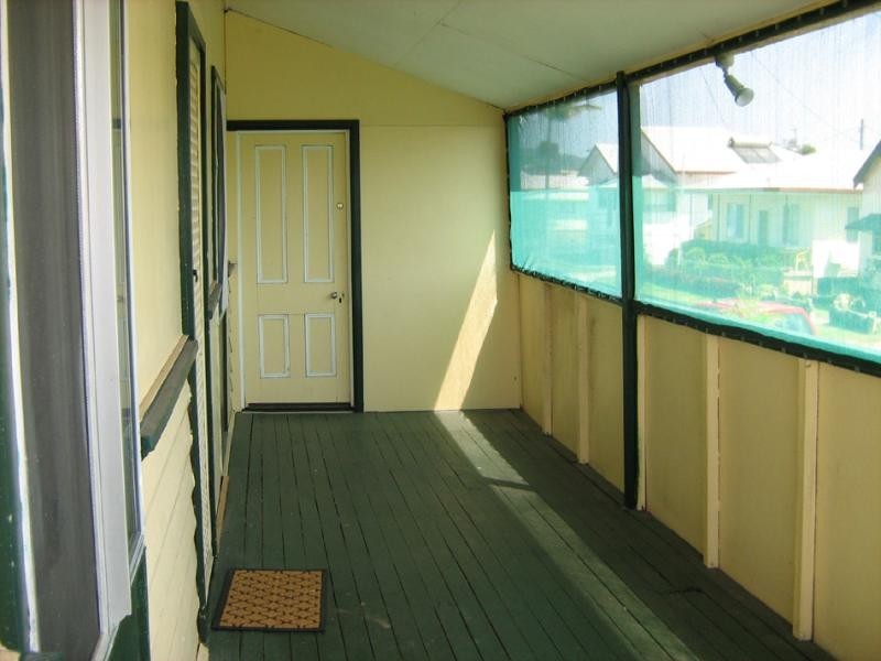 16 MORVEN STREET, Maclean NSW 2463