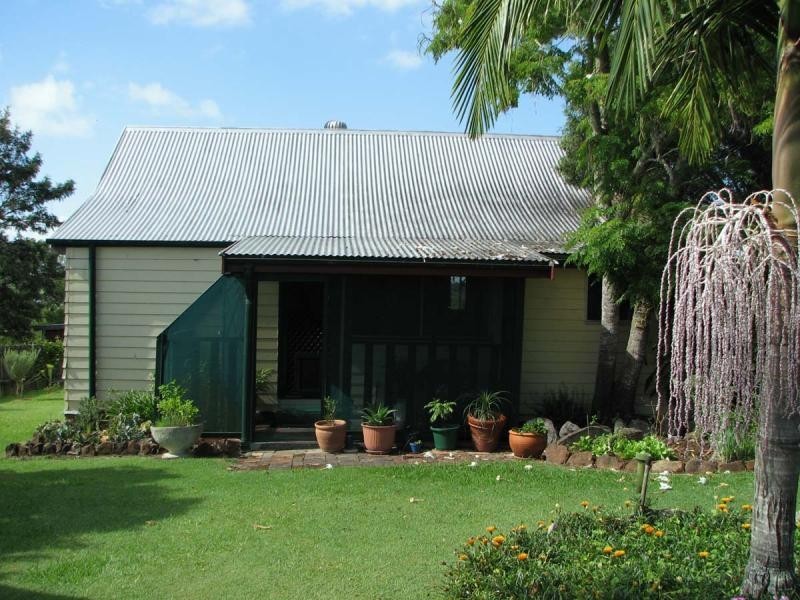 6 Stuart Lane, Lawrence NSW 2460