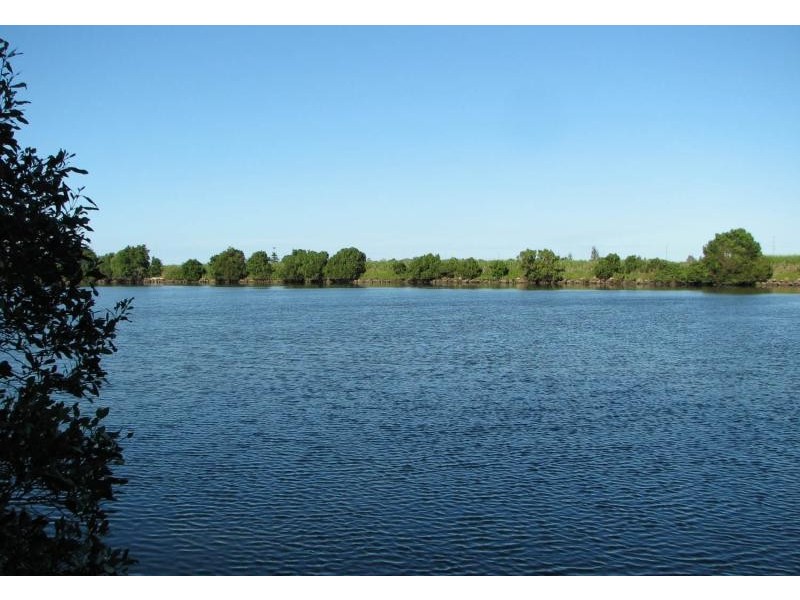 40 River Lane, Woombah NSW 2469