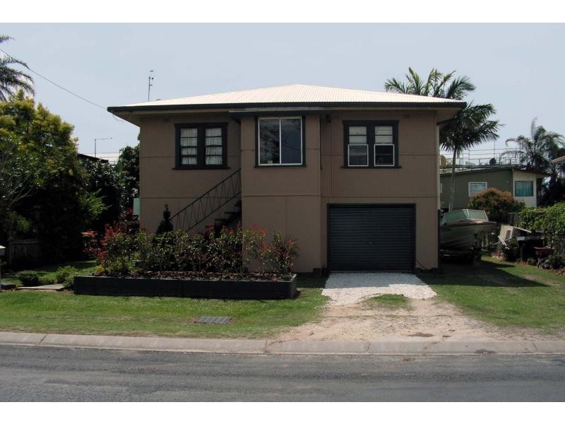 3 Central Avenue, Maclean NSW 2463