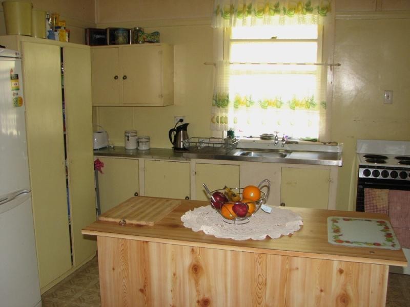 11 Morven Street, Maclean NSW 2463