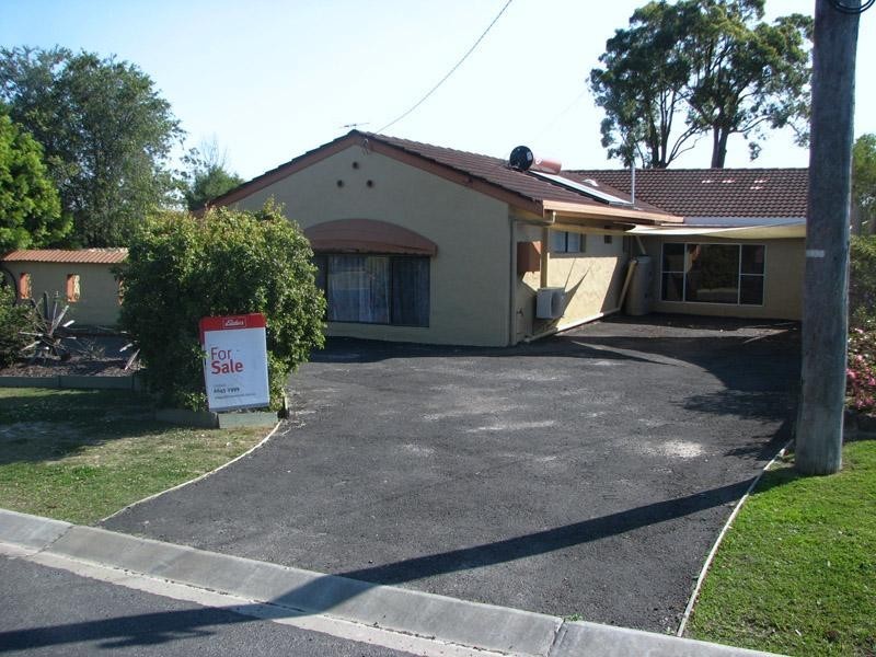 6 Cypress St, Townsend NSW 2463