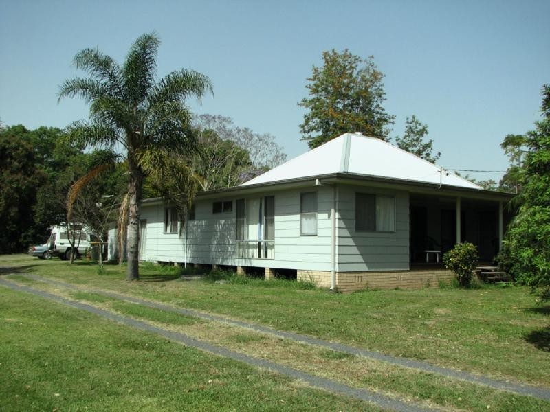 60 Clarence Street, Brushgrove NSW 2460