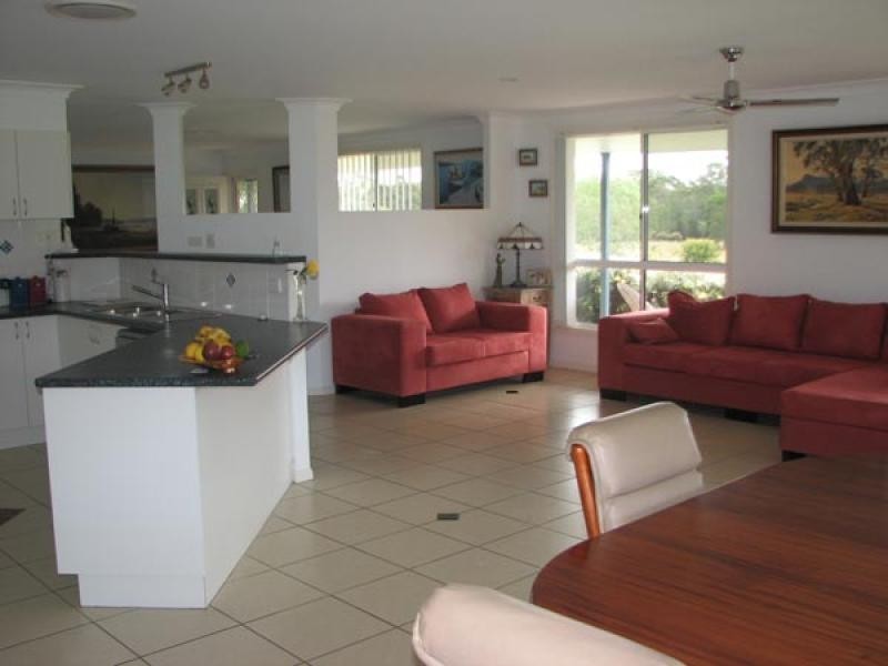 10 c Clyde Essex Drive,, Gulmarrad NSW 2463