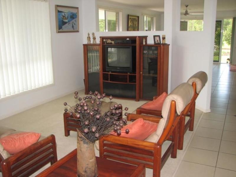 10 c Clyde Essex Drive,, Gulmarrad NSW 2463