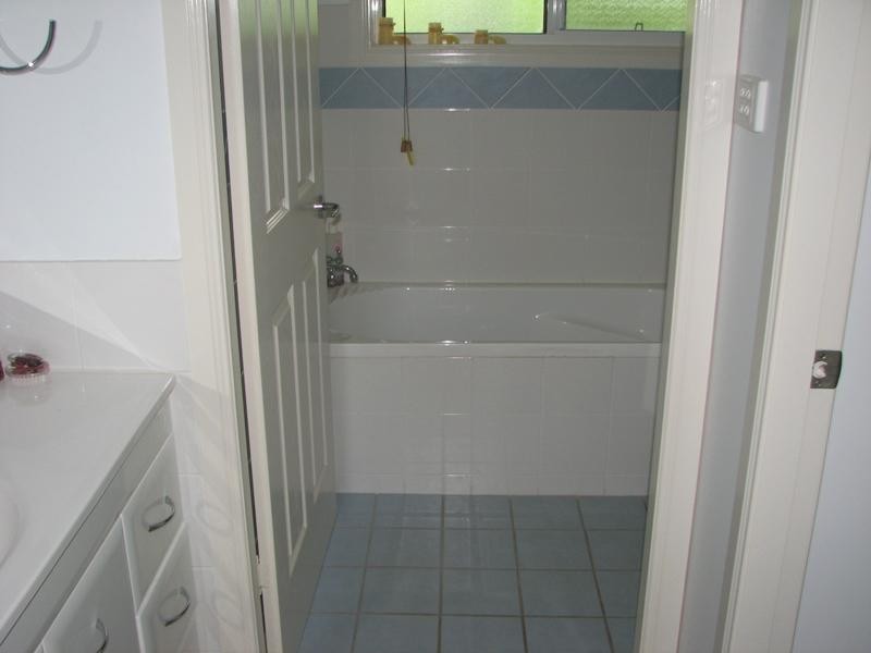 10 c Clyde Essex Drive,, Gulmarrad NSW 2463