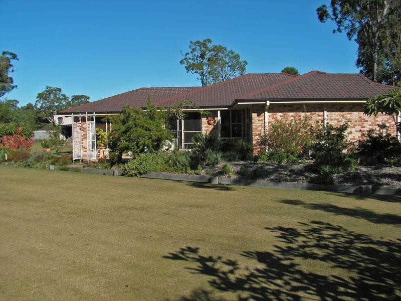 6 Brolga Drive, Gulmarrad NSW 2463