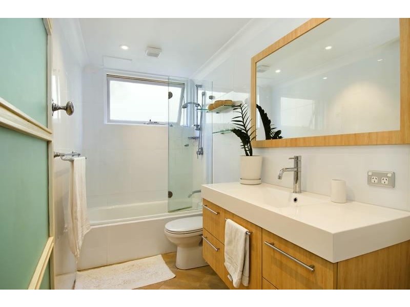 1/18 Woods Parade, Fairlight NSW 2094