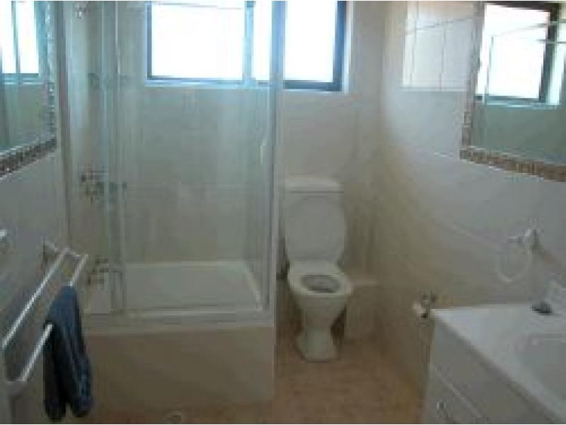 32 QUEENSCLIFF ROAD, Queenscliff NSW 2096