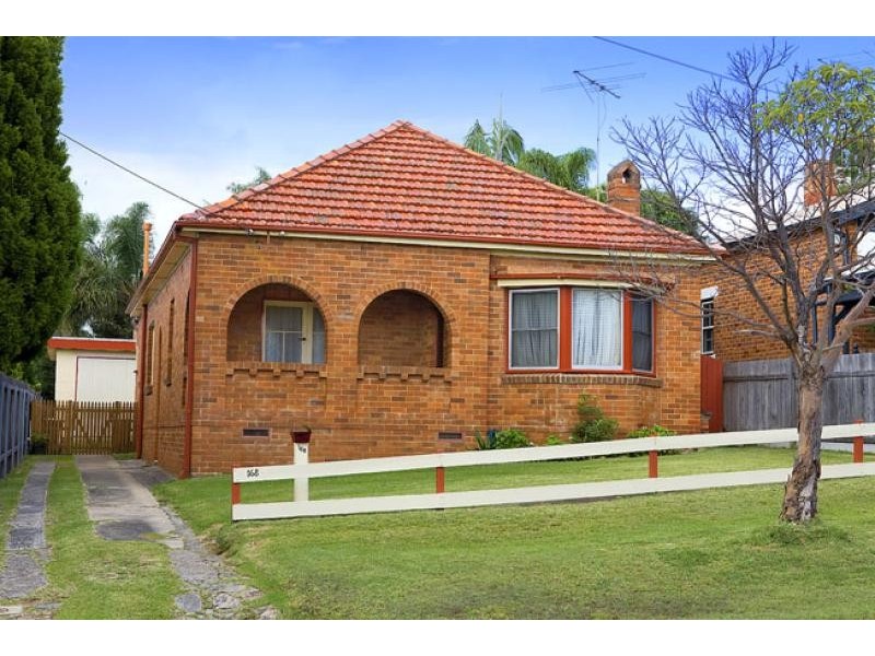 168 WYNDORA AVENUE, Freshwater NSW 2096