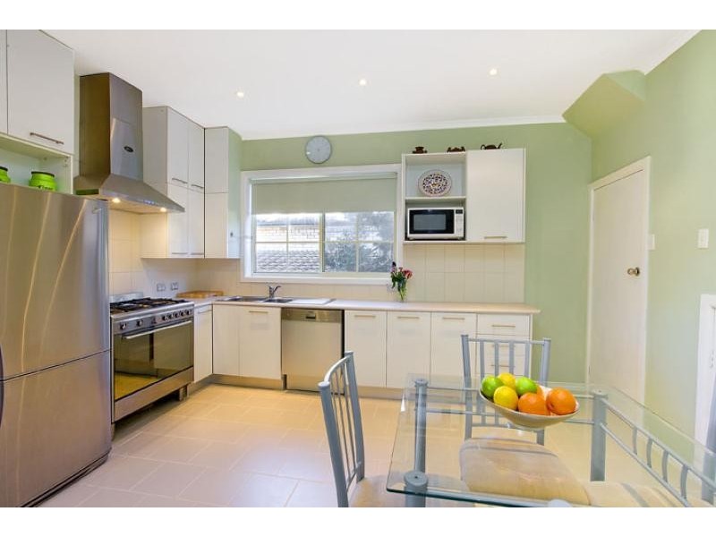 5 Maroa Crescent, Allambie Heights NSW 2100