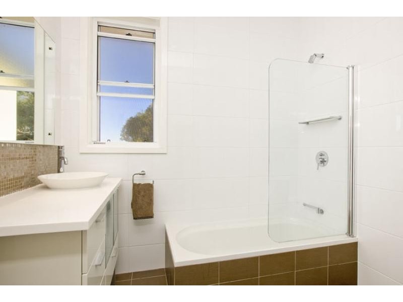 5 Maroa Crescent, Allambie Heights NSW 2100