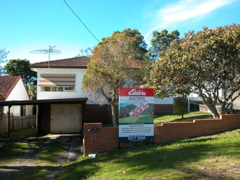 6 CLONTARF STREET, Seaforth NSW 2092