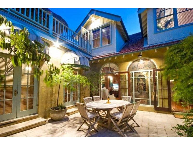 58 Raglan Street – Cnr Ocean Road, Manly NSW 2095