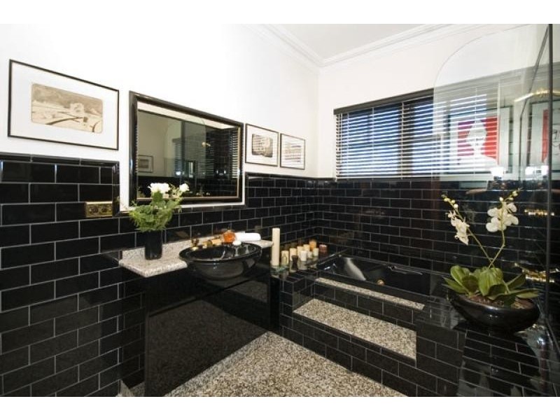 58 Raglan Street – Cnr Ocean Road, Manly NSW 2095