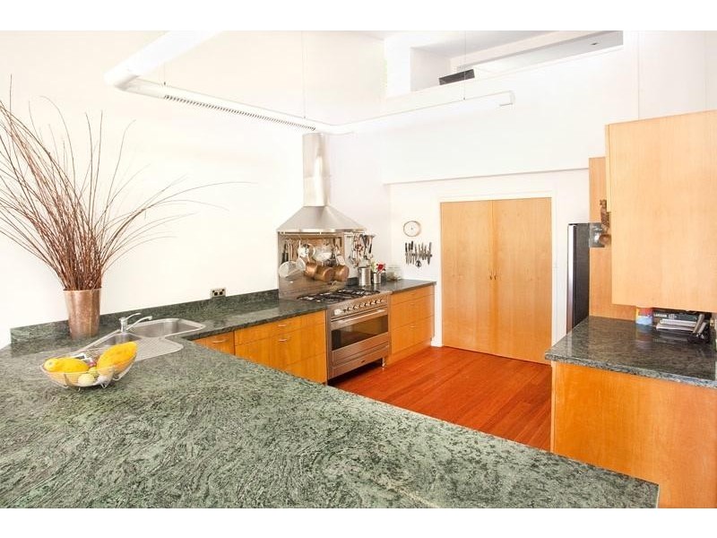 17 Sandy Bay Road, Clontarf NSW 2093