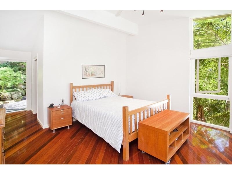 17 Sandy Bay Road, Clontarf NSW 2093