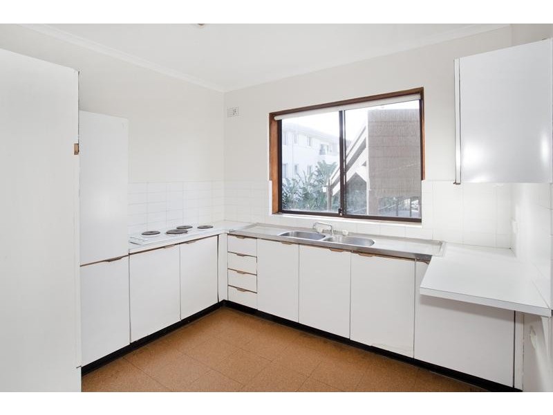 1/62 Carrington Parade, Curl Curl NSW 2096