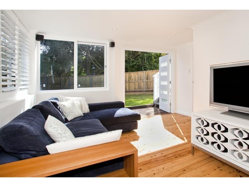 39 Palomar Parade, Freshwater NSW 2096