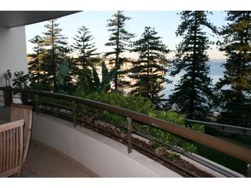 54 WEST ESPLANADE, Manly NSW 2095